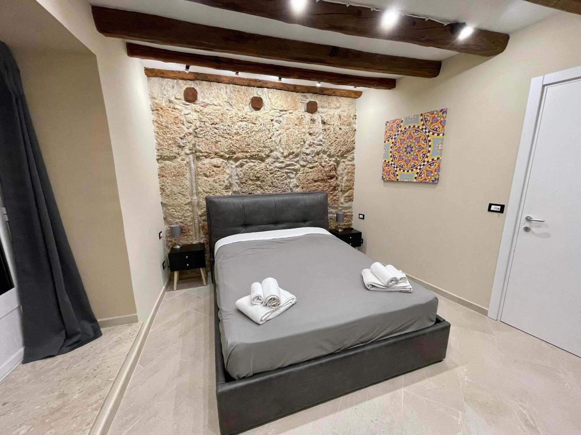 Tommy'S Rooms Палермо Экстерьер фото